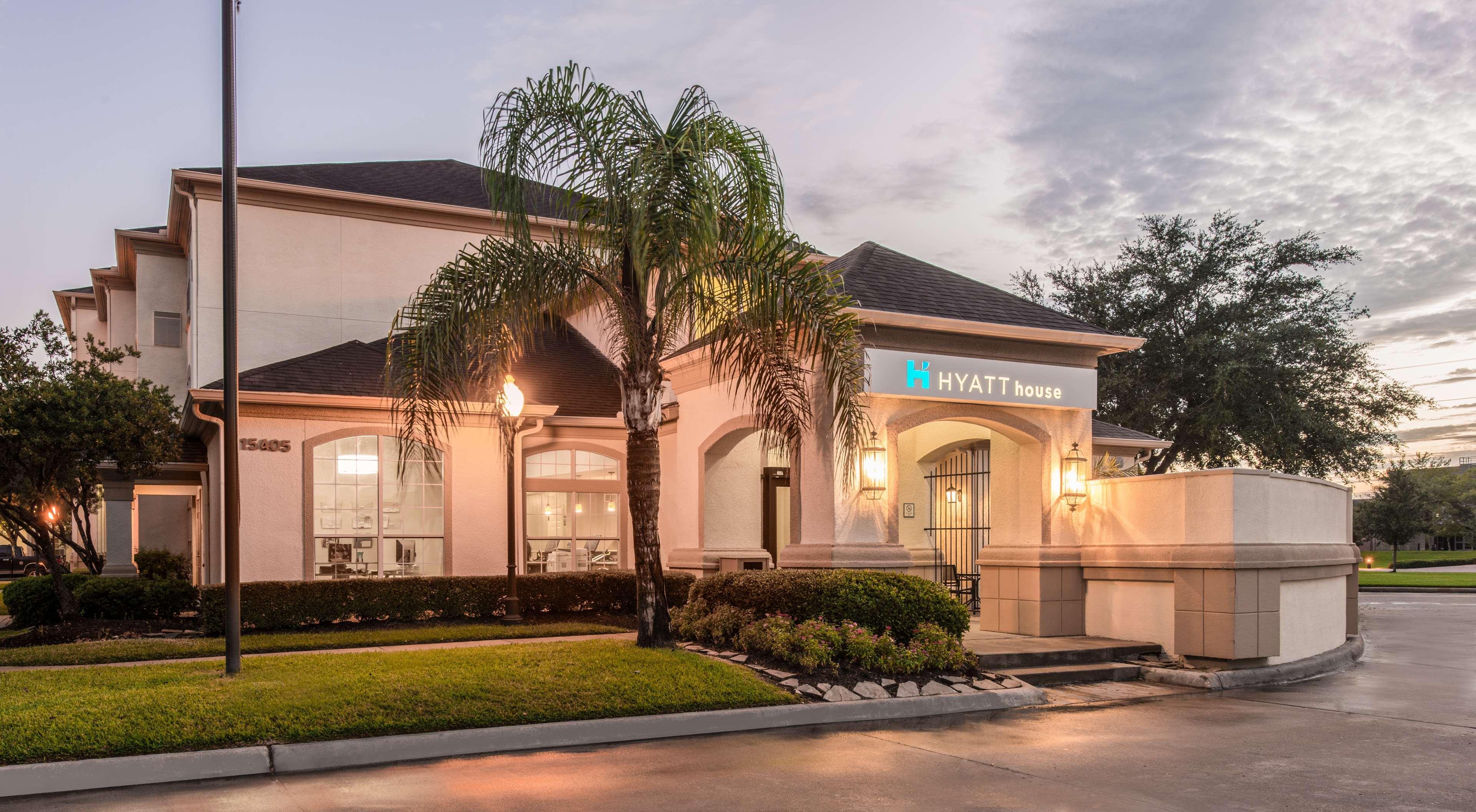 Hyatt House Houston/Energy Corridor Hotel Exterior photo