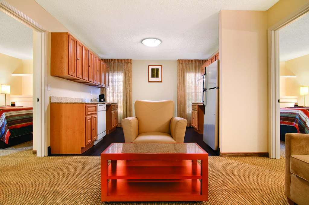 Hyatt House Houston/Energy Corridor Hotel Room photo