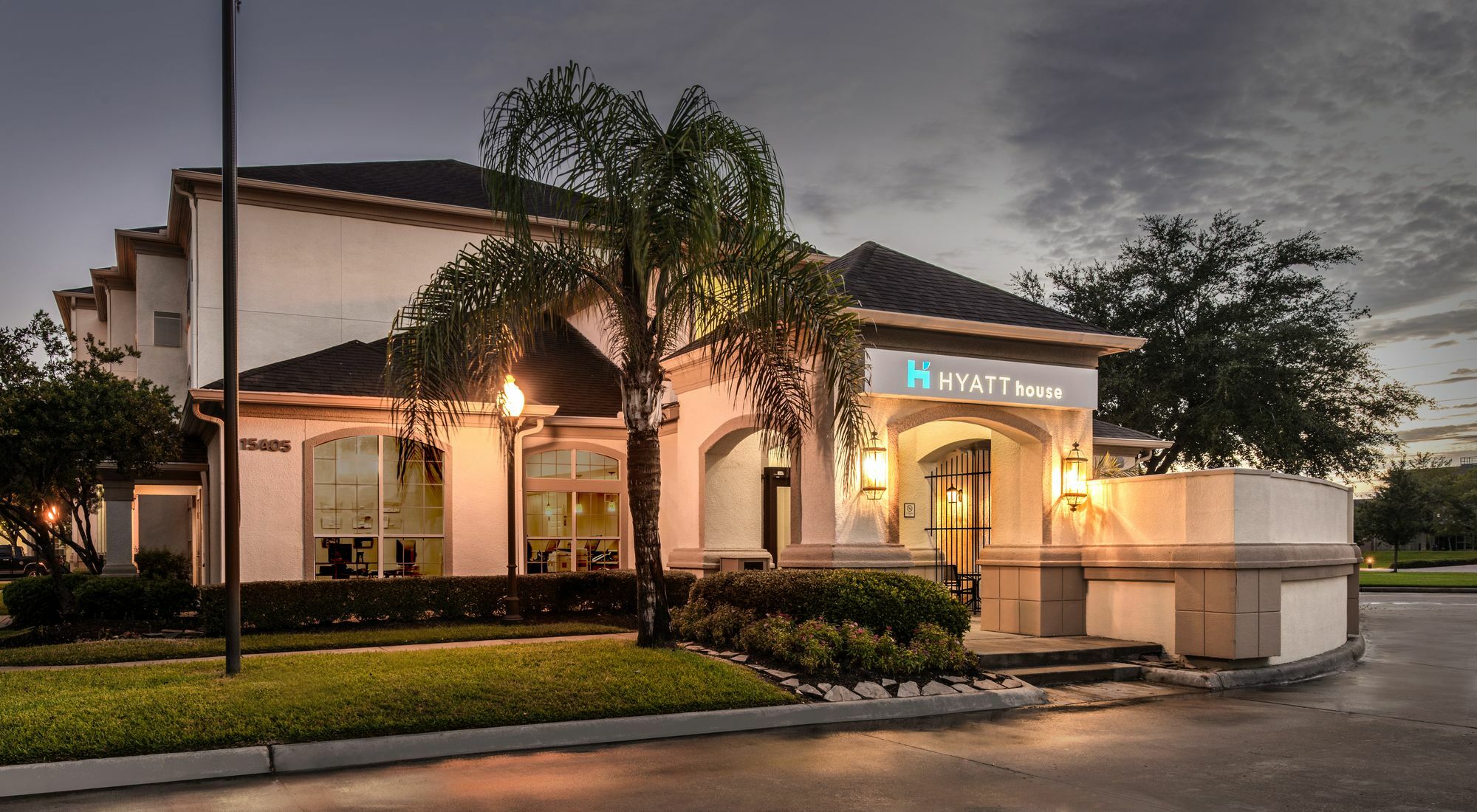 Hyatt House Houston/Energy Corridor Hotel Exterior photo